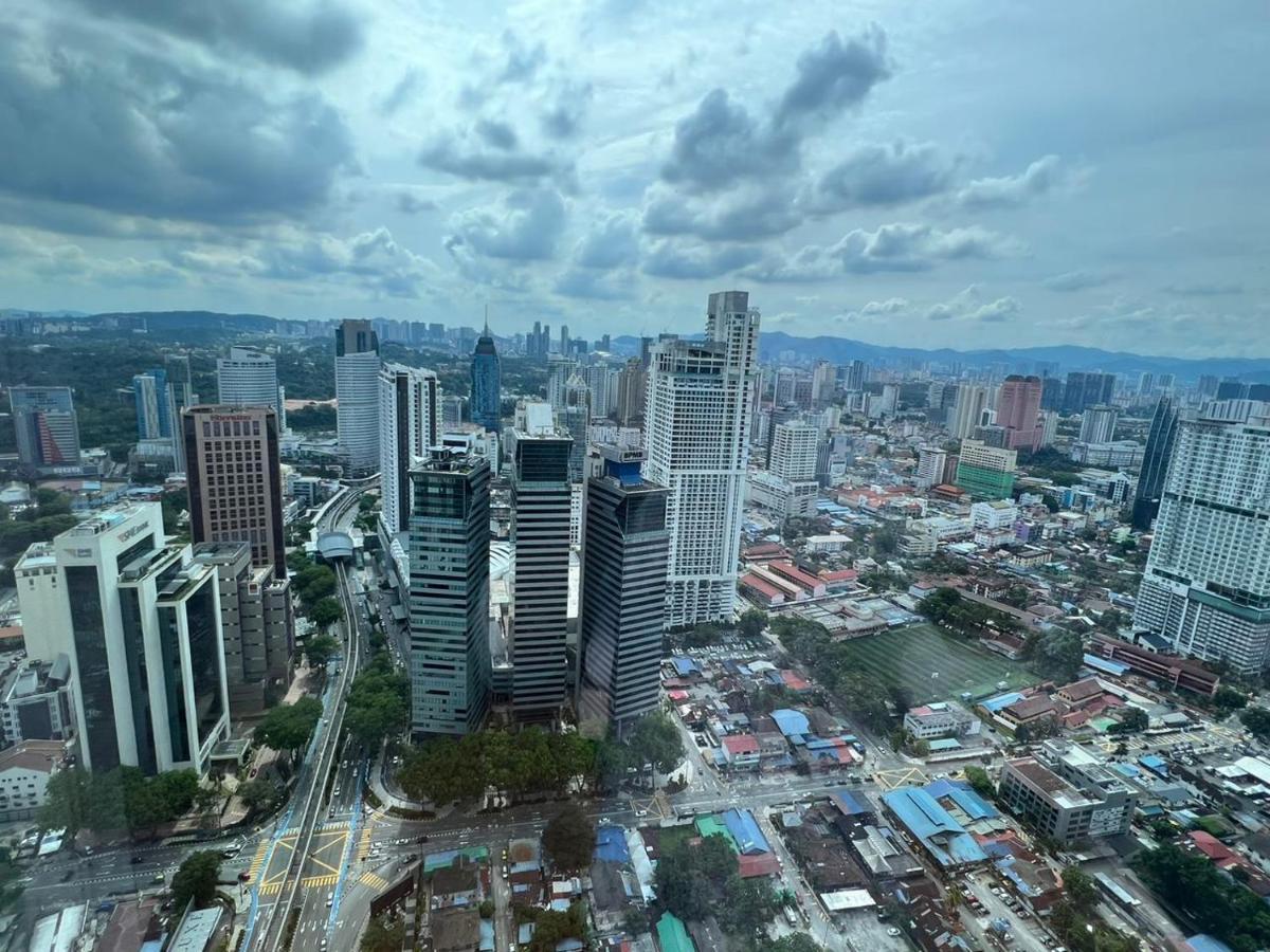 The Platinum Kuala Lumpur By Cozy White Appartamento Esterno foto