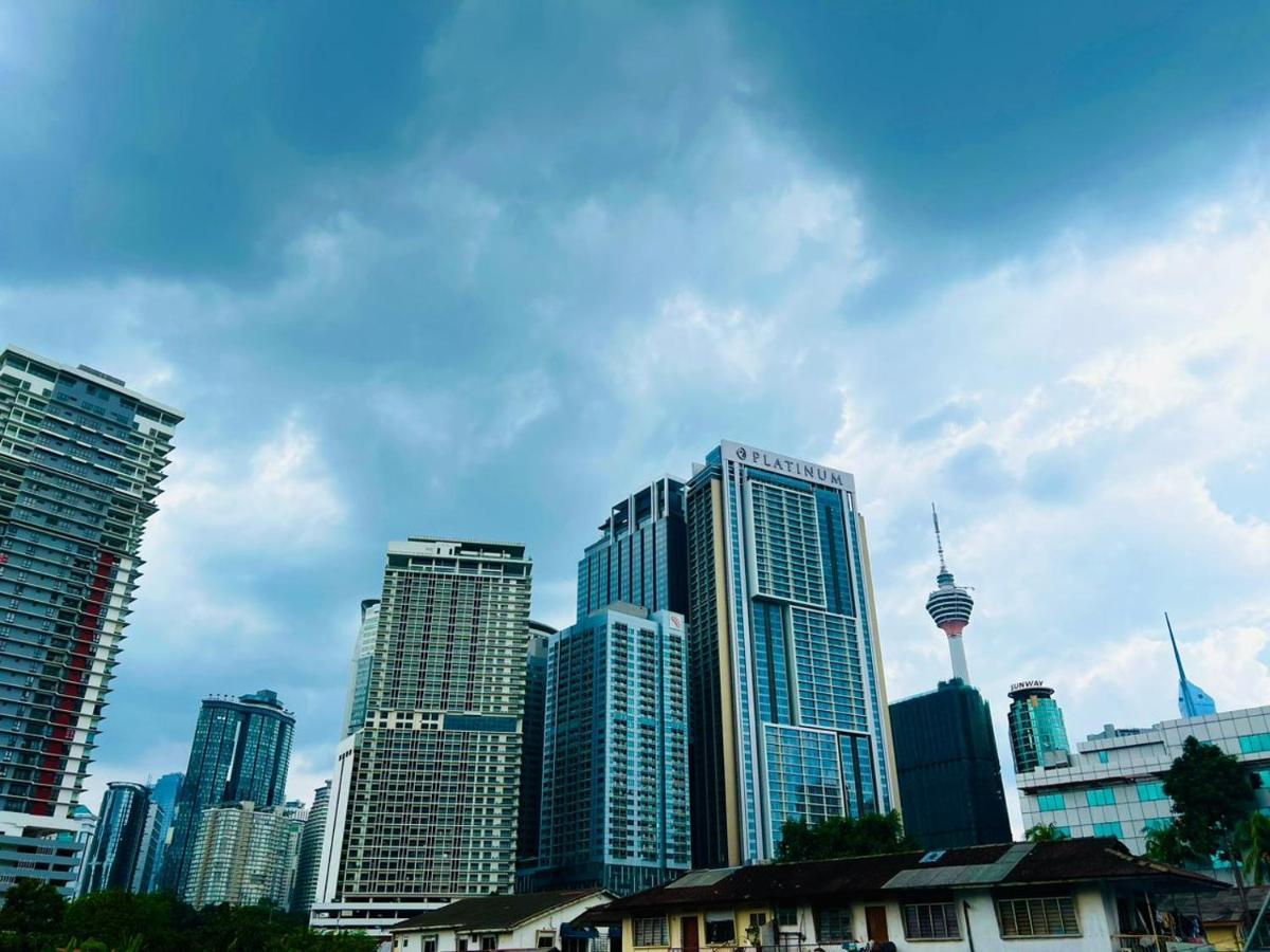 The Platinum Kuala Lumpur By Cozy White Appartamento Esterno foto