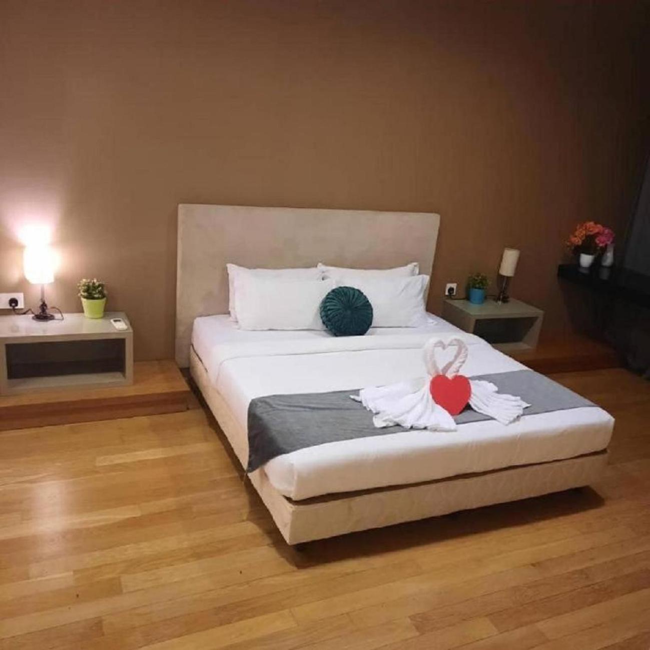 The Platinum Kuala Lumpur By Cozy White Appartamento Esterno foto