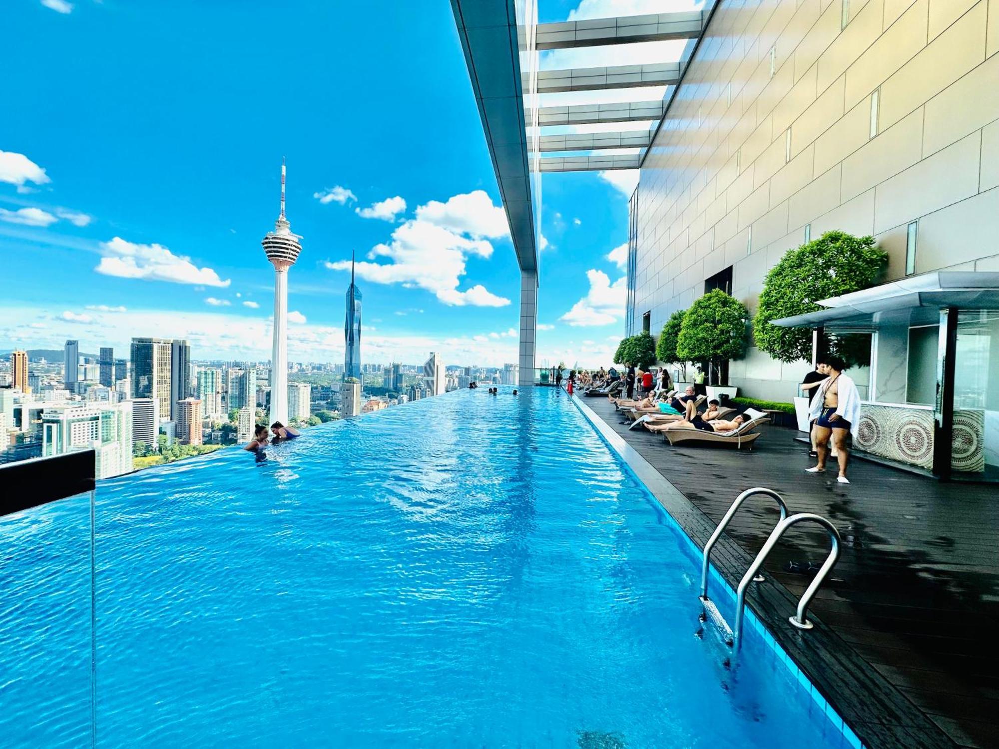 The Platinum Kuala Lumpur By Cozy White Appartamento Esterno foto